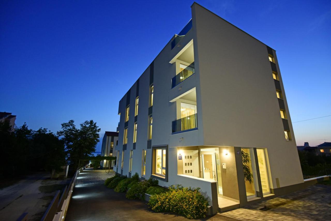 Apartments Adriatic Podstrana Kültér fotó